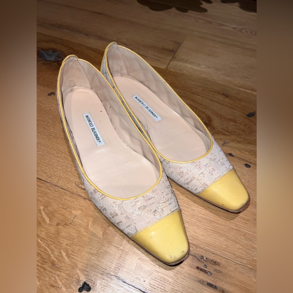 Manolo Blahnik cork flats size 42